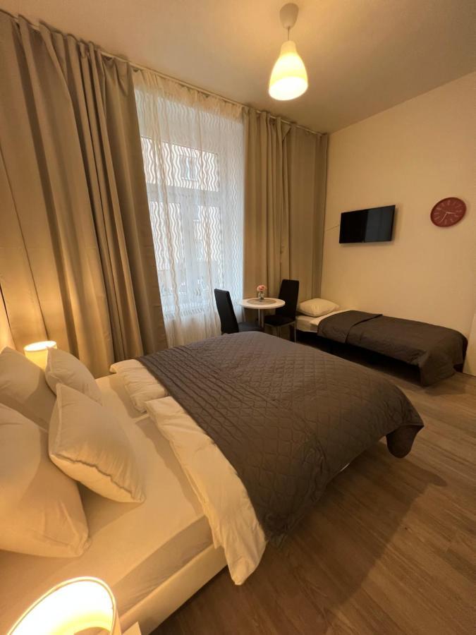 Maria Apartment Liben Prag Exterior foto
